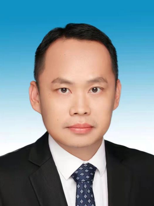 鄭達峰(海南省瓊中縣委副書記,縣人民政府黨組書記、縣長) 鄭達峰(海南省瓊中縣委副書記,縣人民政府黨組書記、縣長)