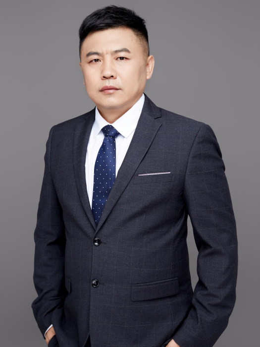 賈春福(製片人、製片主任)