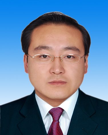 李樹偉(內蒙古自治區豐鎮市委常委、政府副市長) 李樹偉(內蒙古自治區豐鎮市委常委、政府副市長)