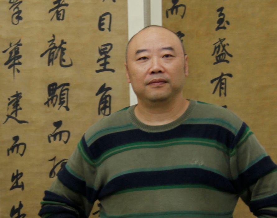 戴鷹 戴鷹