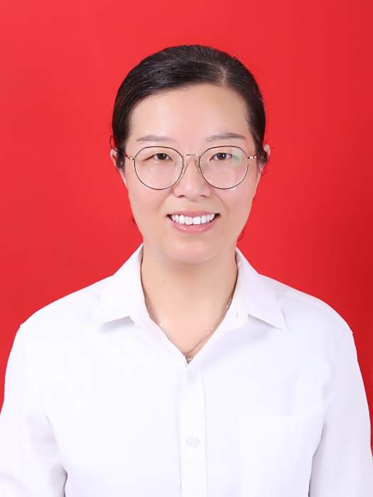 崔佳(安徽省黃山市黃山區人力資源和社會保障局黨組成員、副局長) 崔佳(安徽省黃山市黃山區人力資源和社會保障局黨組成員、副局長)