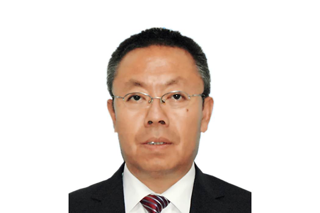 高峰(內蒙古和林格爾縣原縣長)