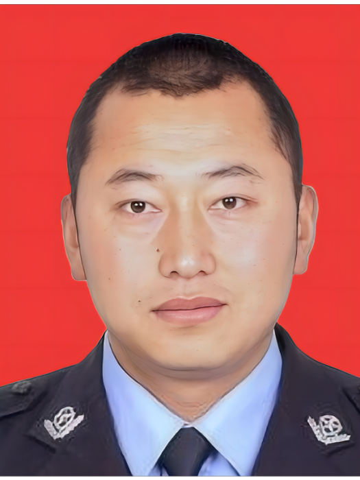和麗華(雲南省迪慶州香格里拉市金江鎮人民政府副鎮長、派出所所長)