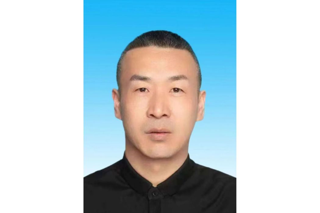 梁金棟(內蒙古雜技家協會副主席) 梁金棟(內蒙古雜技家協會副主席)