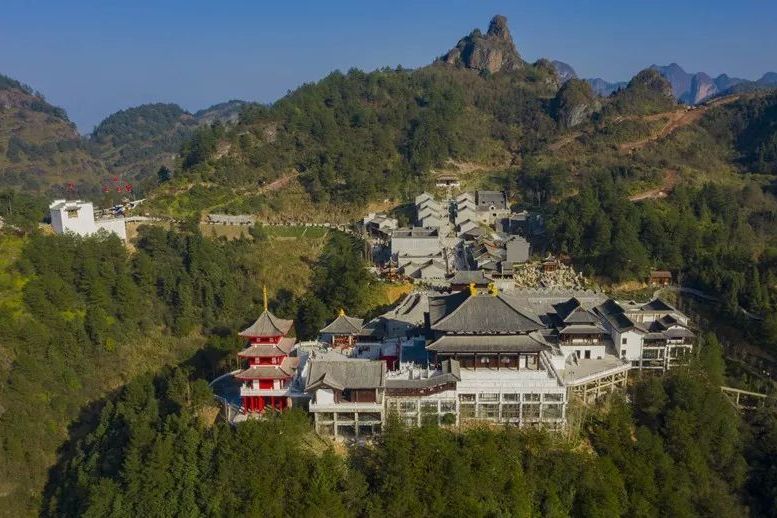六石岩景區 六石岩景區
