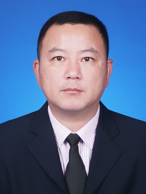 陳煒(浙江省麗水市雲和縣崇頭鎮副鎮長) 陳煒(浙江省麗水市雲和縣崇頭鎮副鎮長)