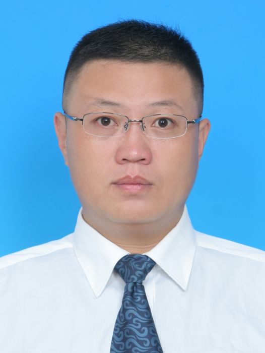 何理(廣西壯族自治區賀州市昭平縣委常委,縣人民政府黨組成員、副縣長) 何理(廣西壯族自治區賀州市昭平縣委常委,縣人民政府黨組成員、副縣長)