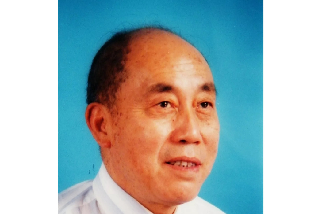 何寧康 何寧康
