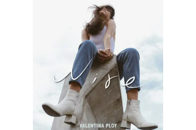 Wire(Valentina Ploy演唱的歌曲) Wire(Valentina Ploy演唱的歌曲)