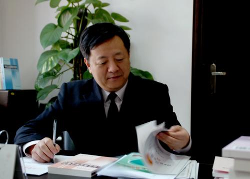 王侃(原湖北省國有資產監督管理委員會副主任)