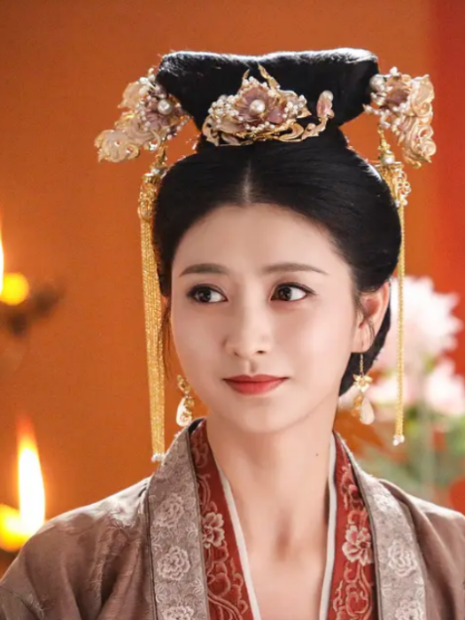 淑妃(電視劇《如意芳霏》中的角色,徐晉之母) 淑妃(電視劇《如意芳霏》中的角色,徐晉之母)
