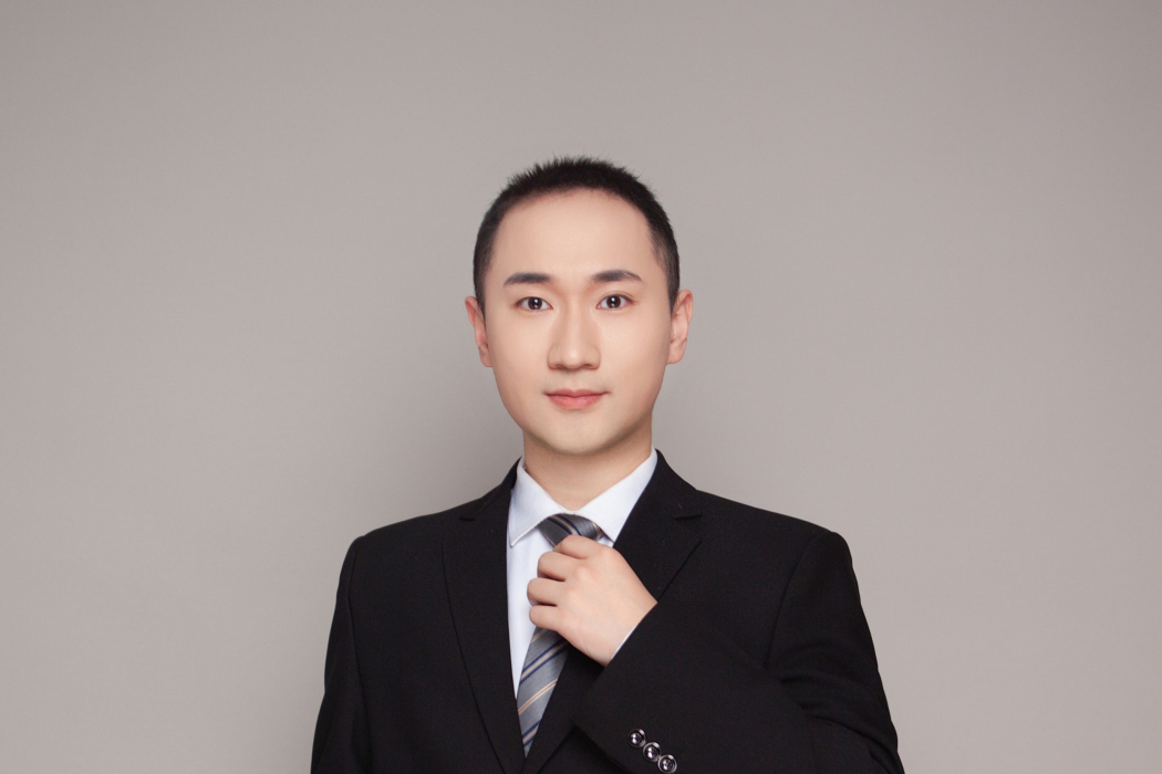 靳迪 靳迪
