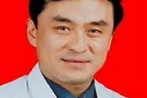 雷晉(山西醫科大學外科教授) 雷晉(山西醫科大學外科教授)