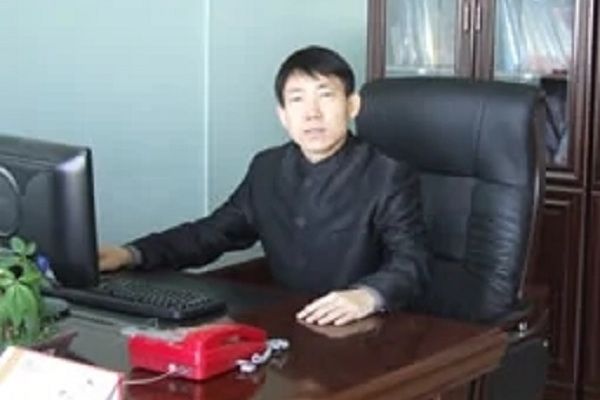 溫世宏(內蒙古英語同聲傳譯員、教育家) 溫世宏(內蒙古英語同聲傳譯員、教育家)