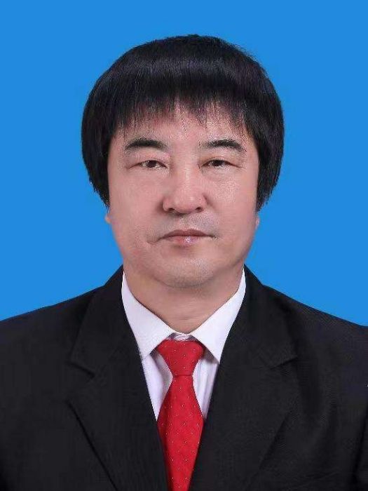楊永奇(內蒙古自治區阿拉善盟額濟納旗委常委、人民政府副旗長) 楊永奇(內蒙古自治區阿拉善盟額濟納旗委常委、人民政府副旗長)