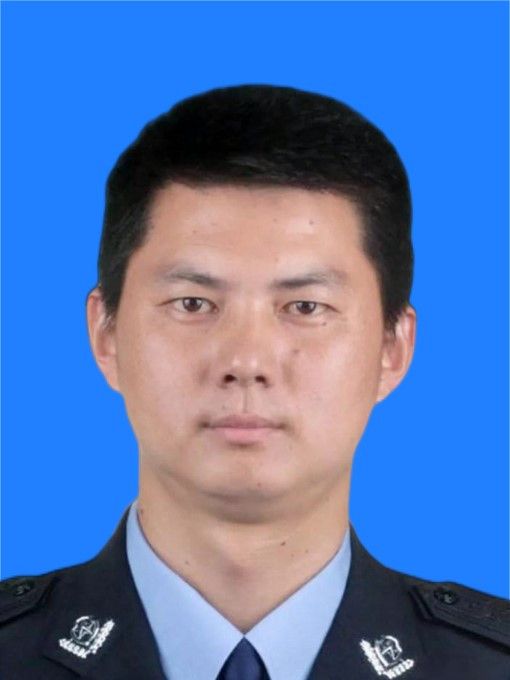 唐健(雲南省德宏傣族景頗族自治州芒市人民政府副市長、芒市公安局局長) 唐健(雲南省德宏傣族景頗族自治州芒市人民政府副市長、芒市公安局局長)
