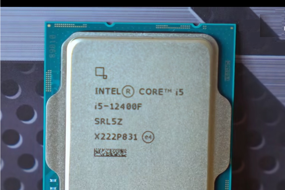 Intel 酷睿 i5 12400F Intel 酷睿 i5 12400F