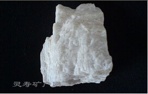 鈣長石