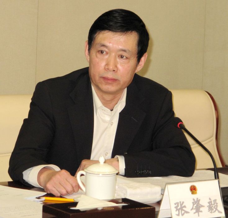 張肇毅 張肇毅