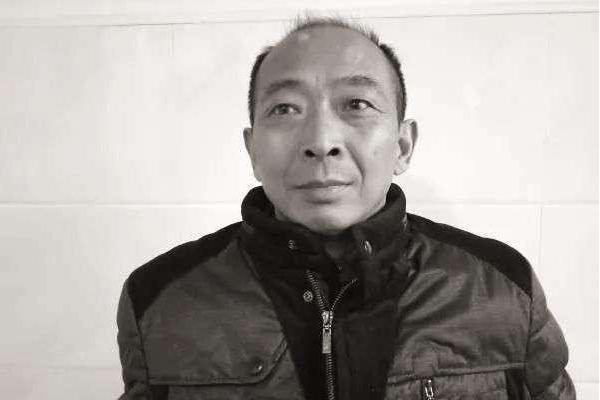 黃漢明(湖北省孝感安陸市煙店鎮水寨村黨支部原書記) 黃漢明(湖北省孝感安陸市煙店鎮水寨村黨支部原書記)