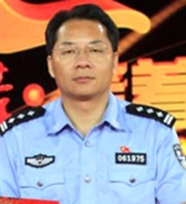 盧保磊(深圳市公安局刑偵局三大隊打拐民警) 盧保磊(深圳市公安局刑偵局三大隊打拐民警)