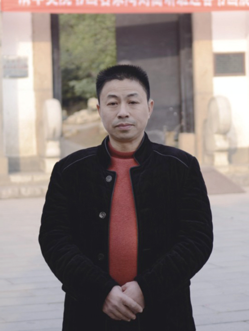 鄒輝(紫砂作品創新研討者) 鄒輝(紫砂作品創新研討者)