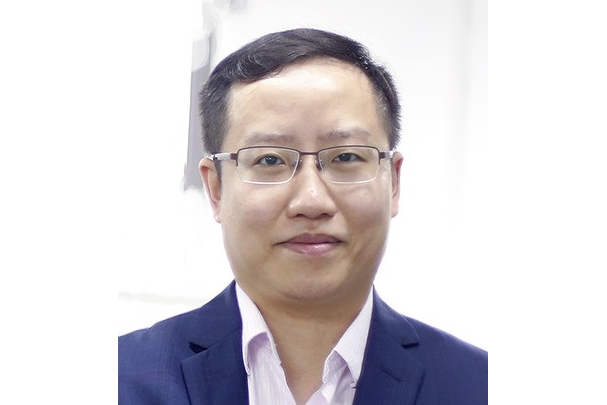何曉(華東師範大學教授) 何曉(華東師範大學教授)