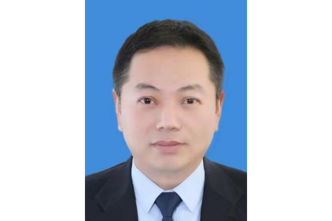 崔寶(吉林省長春市公主嶺市紀委副書記、市監察委員會副主任、三級調研員) 崔寶(吉林省長春市公主嶺市紀委副書記、市監察委員會副主任、三級調研員)