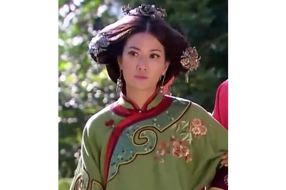 九姨娘(電視劇《宮鎖心玉》中的角色) 九姨娘(電視劇《宮鎖心玉》中的角色)