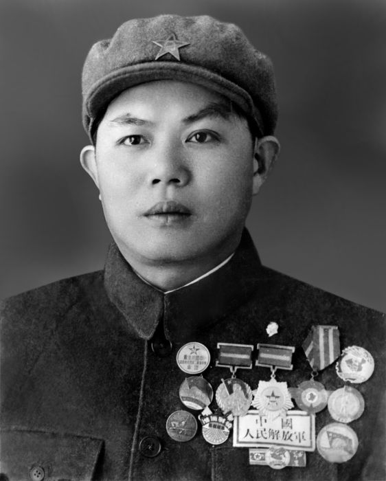 呂雲峰(抗戰時期冀魯豫軍區騎兵營長、副團長) 呂雲峰(抗戰時期冀魯豫軍區騎兵營長、副團長)