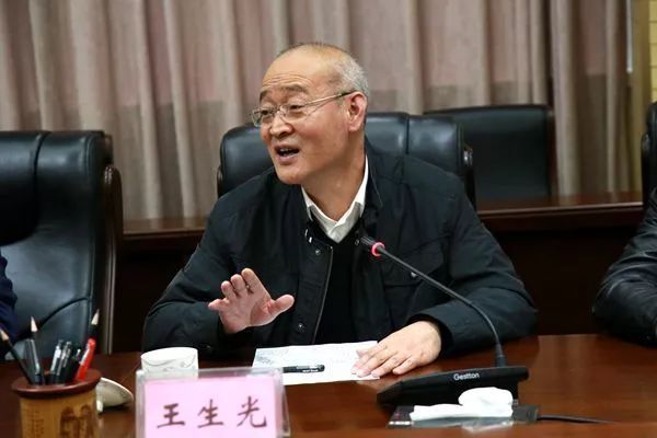 王生光(七冶建設集團有限責任公司原黨委書記、董事長) 王生光(七冶建設集團有限責任公司原黨委書記、董事長)