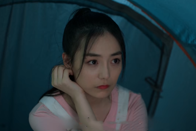 丁小雨(純愛劇《住我對面的小哥哥》中的角色) 丁小雨(純愛劇《住我對面的小哥哥》中的角色)