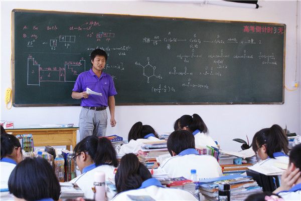 牟鵬洲