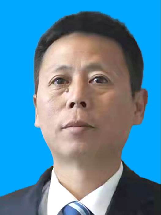 李安元(重慶市巫山縣福田鎮副鎮長) 李安元(重慶市巫山縣福田鎮副鎮長)