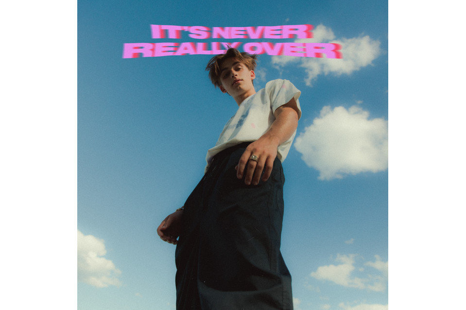 Bad News(Johnny Orlando演唱的歌曲) Bad News(Johnny Orlando演唱的歌曲)
