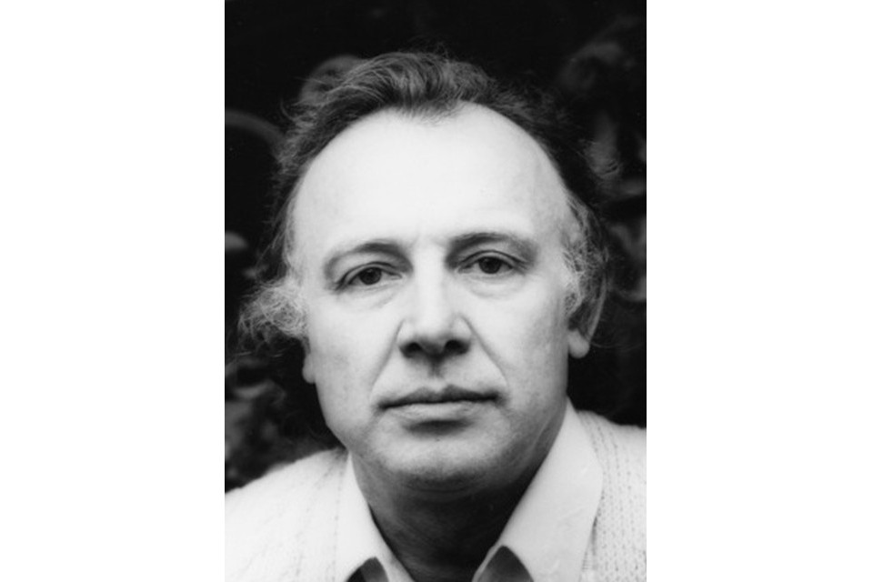 因諾肯季·斯莫克圖諾夫斯基(Innokenti Smoktunovsky) 因諾肯季·斯莫克圖諾夫斯基(Innokenti Smoktunovsky)