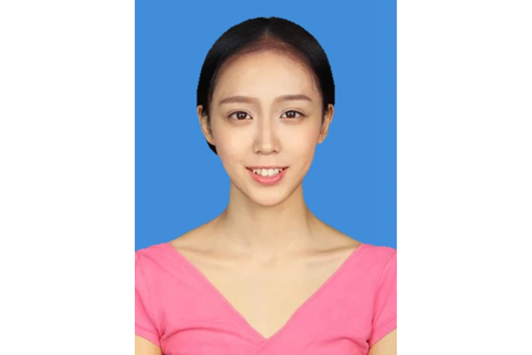 李意君