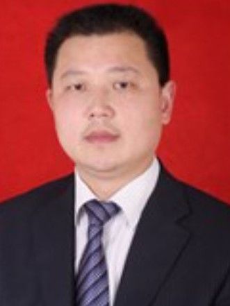 於超(安徽省亳州市利辛縣菸草專賣局黨組成員、行銷部副經理) 於超(安徽省亳州市利辛縣菸草專賣局黨組成員、行銷部副經理)