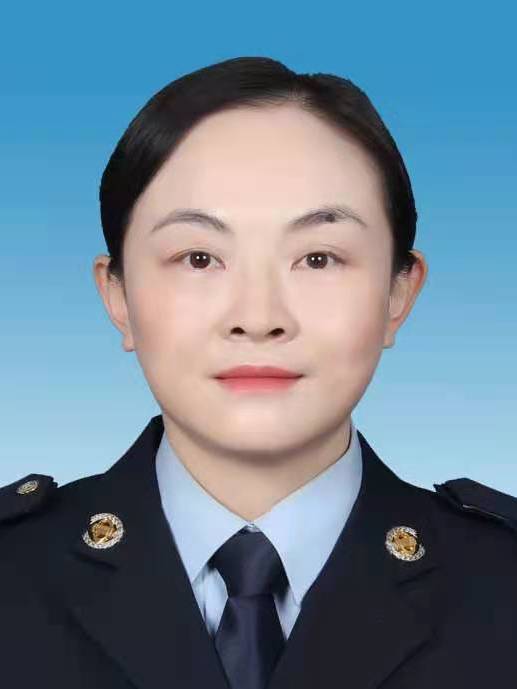 王佳(山東省國家稅務總局臨沂高新技術產業開發區稅務局黨委委員、紀檢組組長) 王佳(山東省國家稅務總局臨沂高新技術產業開發區稅務局黨委委員、紀檢組組長)