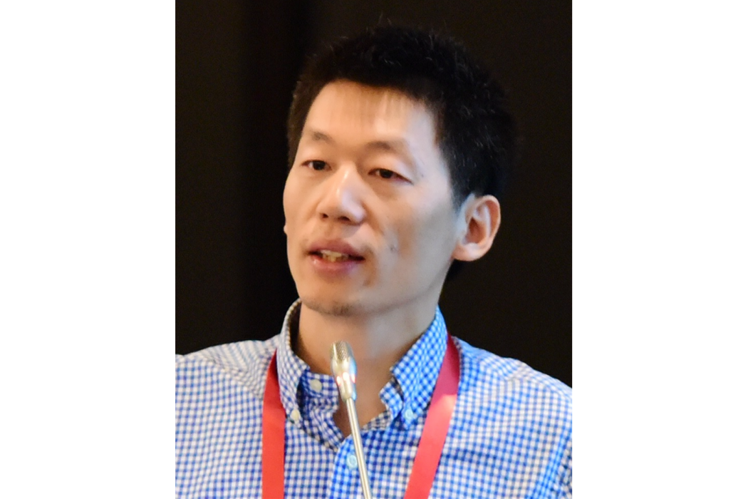 何愛彬(北京大學研究員) 何愛彬(北京大學研究員)