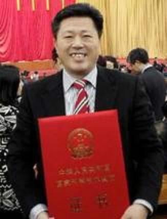 王連忠(原煙臺市第十六屆人民代表大會代表) 王連忠(原煙臺市第十六屆人民代表大會代表)