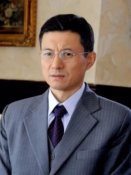 橋本(2016年電視劇《俺爹是臥底》中的角色) 橋本(2016年電視劇《俺爹是臥底》中的角色)
