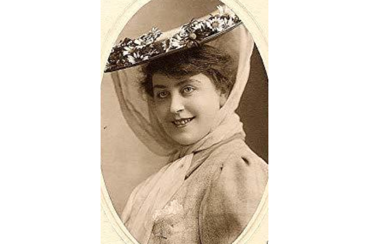 Helen Lackaye