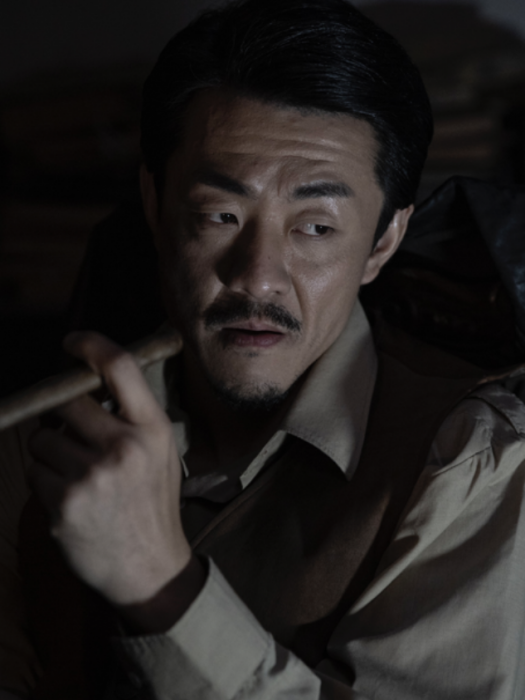 何永貴(電影《錢塘風雲》中的角色) 何永貴(電影《錢塘風雲》中的角色)