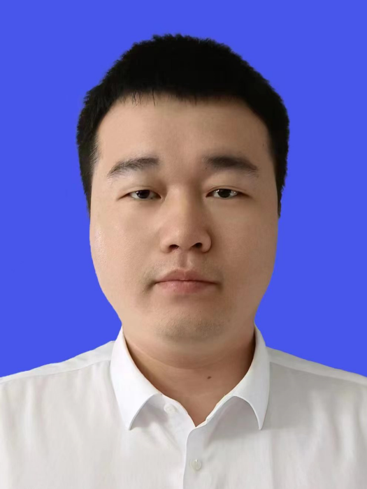 吳明(湖北省赤壁市發展和改革局黨組成員、副局長) 吳明(湖北省赤壁市發展和改革局黨組成員、副局長)
