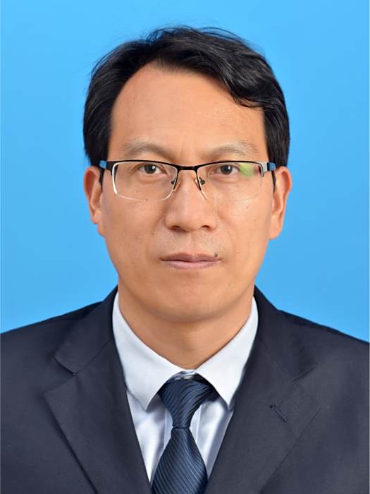 李權(河南省洛陽市孟津區紀委常委、監委委員) 李權(河南省洛陽市孟津區紀委常委、監委委員)