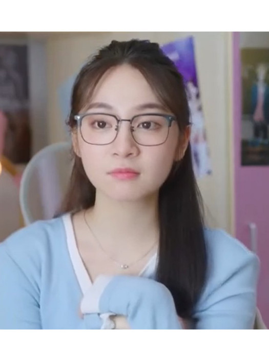 汪若蘭(微短劇《偷偷藏不住之許你》中的角色)