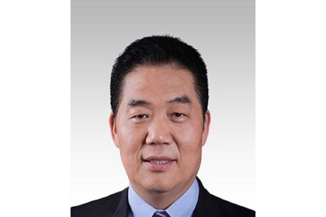 王新保 王新保