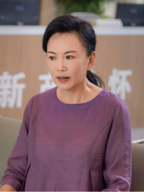 劉愛菊(都市情感劇《今生也是第一次》中的女配角) 劉愛菊(都市情感劇《今生也是第一次》中的女配角)