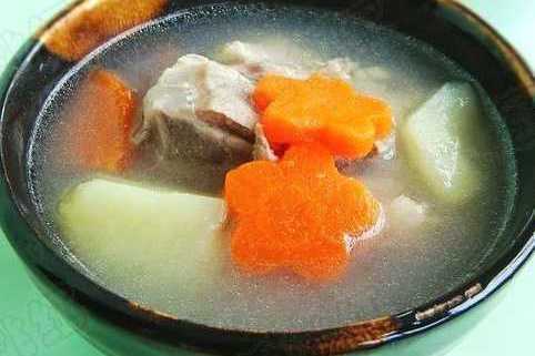 胡蘿蔔土豆湯